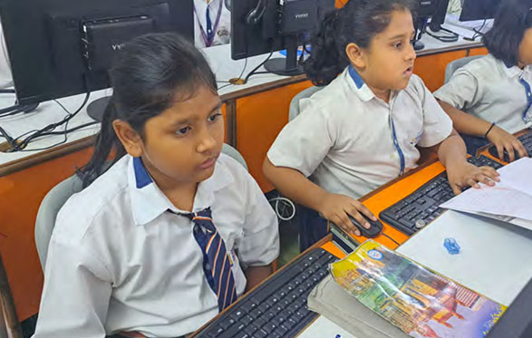 Science and computer labs - CBSE school in Pratapgarh